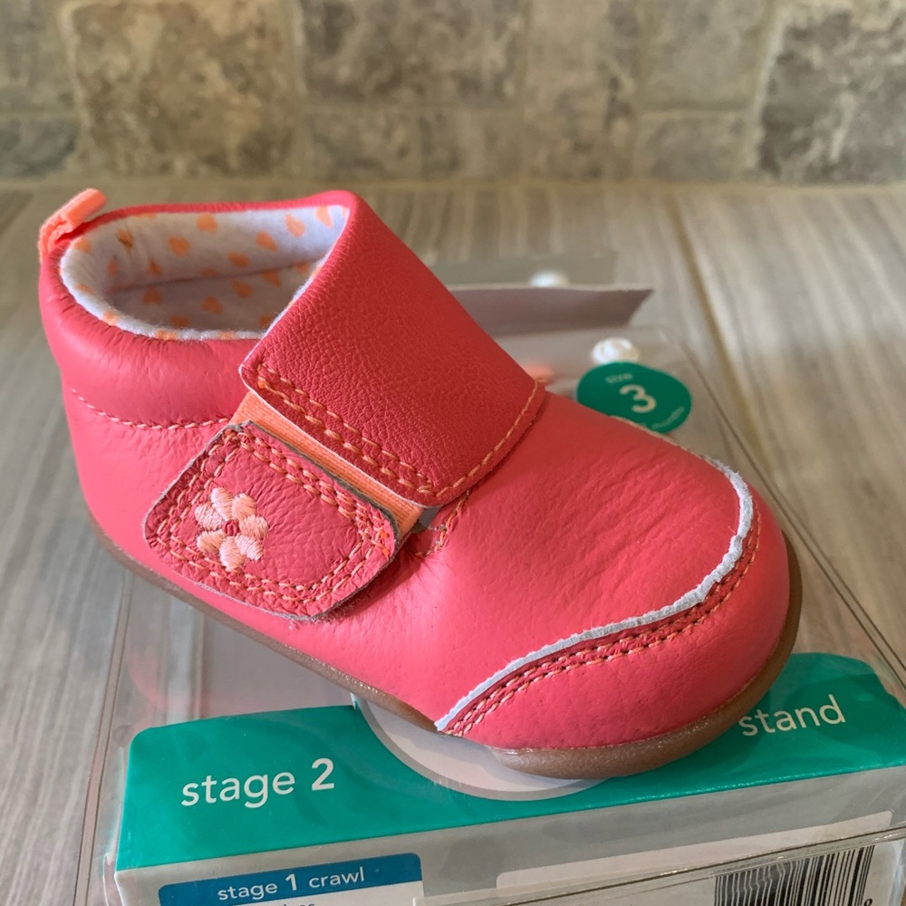 Brand new, Size 3, 9-12 months baby shoes.